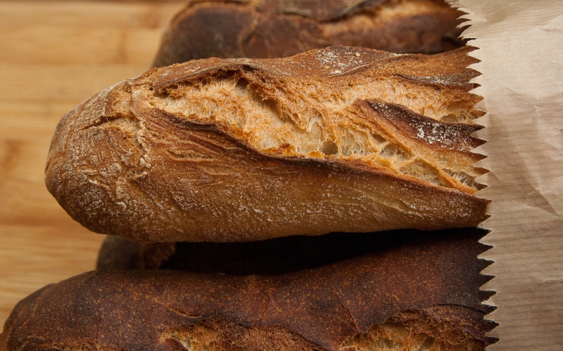 boulangerie-LA GAUDE-min_dish-food-baking-cuisine-bread-bakery-399077-pxhere.com